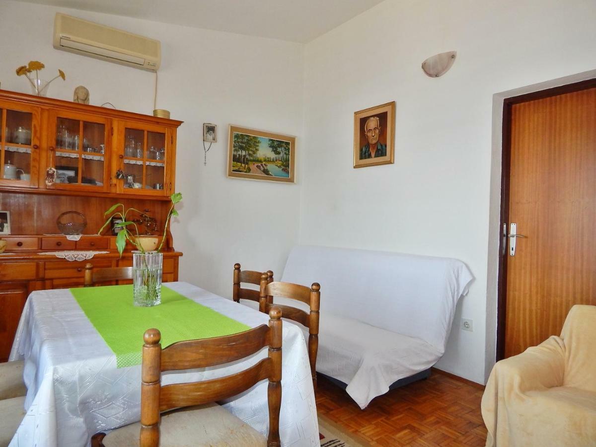 Apartment Kovacic Омиш Экстерьер фото